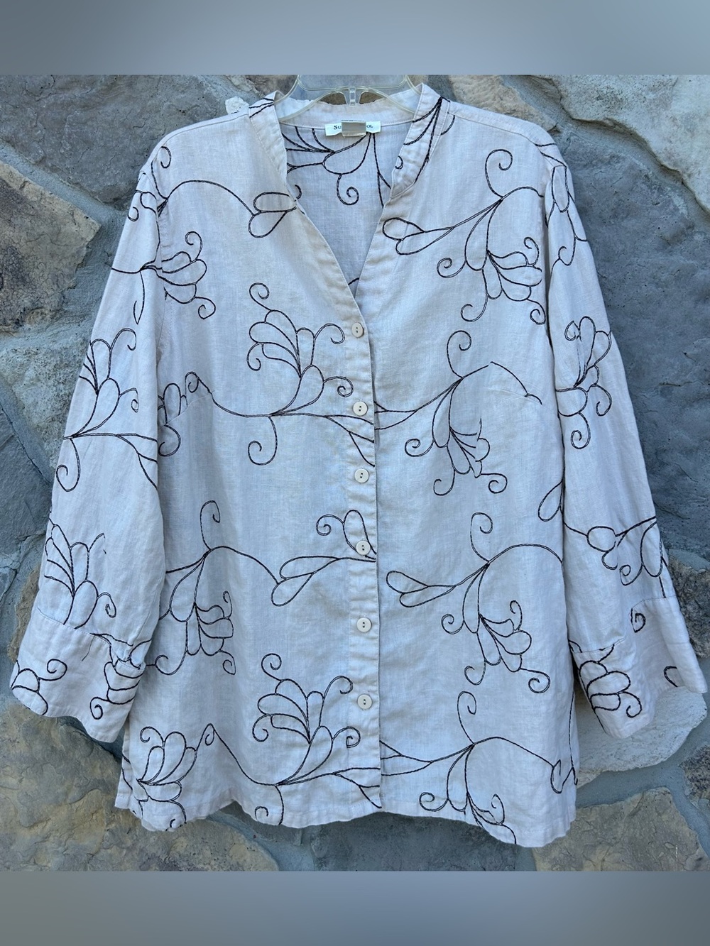 Womens 100% Linen Embroidered Blouse Size 1X Lightweight Boho Button Up Top